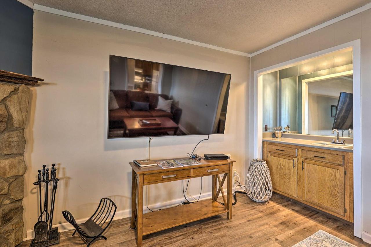 Beech Mountain Resort Condo With Pool Access And Views מראה חיצוני תמונה